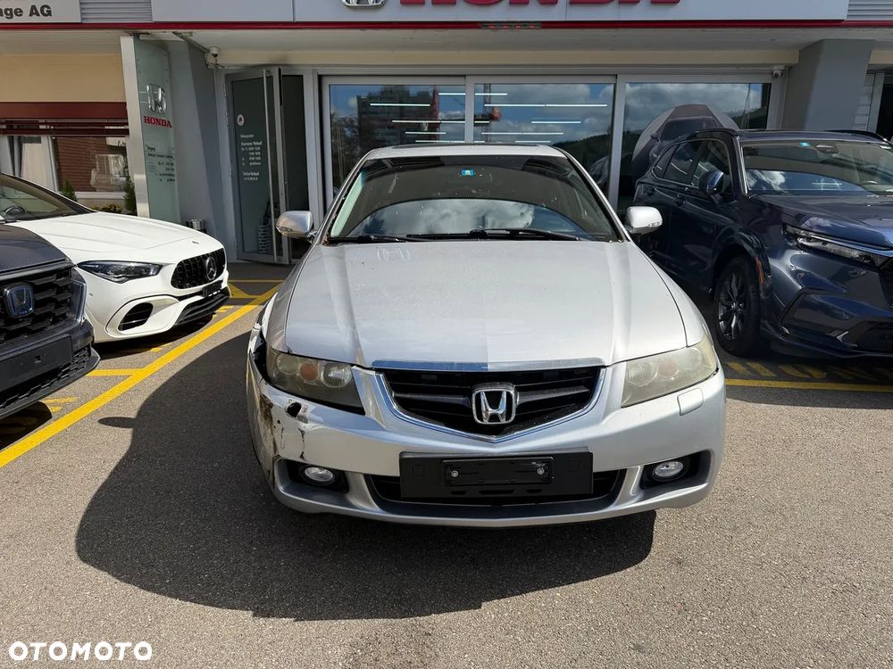 Honda Accord - 1