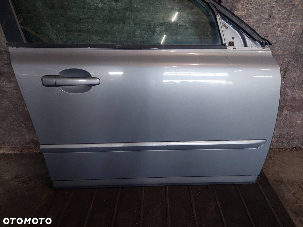 DRZWI KOMPLETNE PRAWY PRZÓD VOLVO V50 I 426-46 - 5
