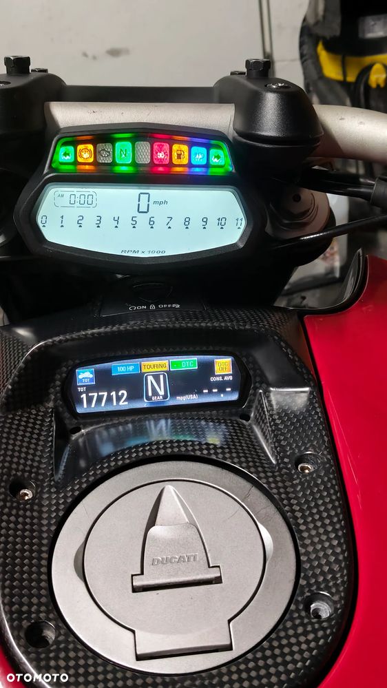 Ducati Diavel - 18