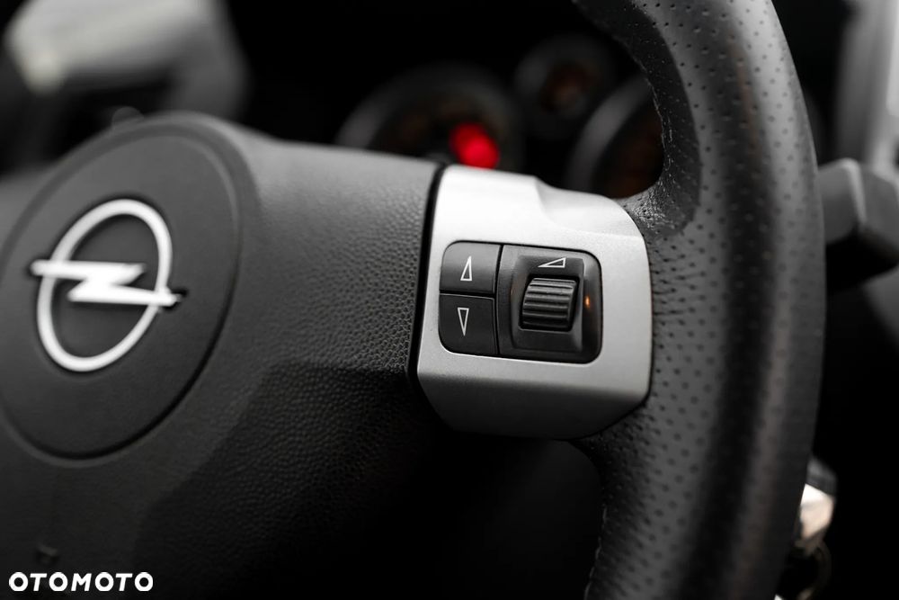 Opel Zafira 1.9 CDTI Cosmo - 23