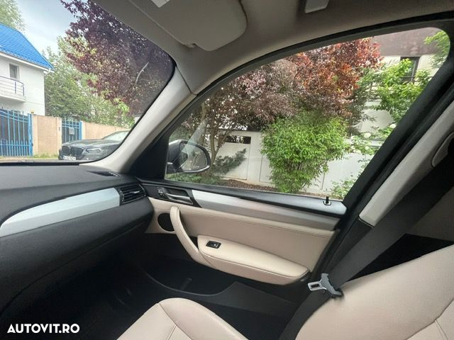 BMW X3 xDrive20d AT xLine - 24