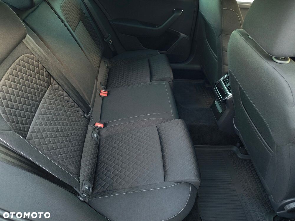 Skoda Superb 2.0 TDI SCR Ambition DSG - 18