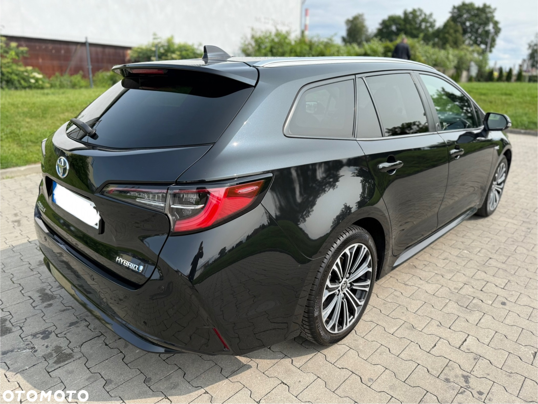 Toyota Corolla 1.8 Hybrid Team Deutschland - 4