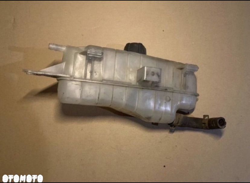 Zbiorniczek wyrównawczy płynu Renault Clio III 3 - 3