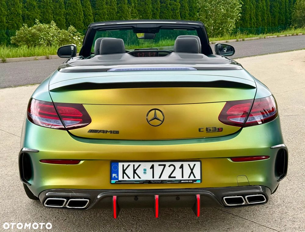 Mercedes-Benz Klasa C AMG 63 S AMG Speedshift 7G-MCT - 19