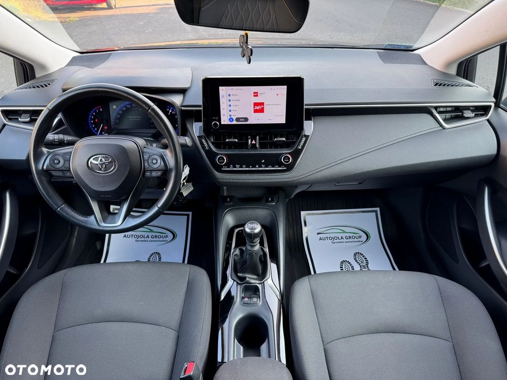 Toyota Corolla - 8