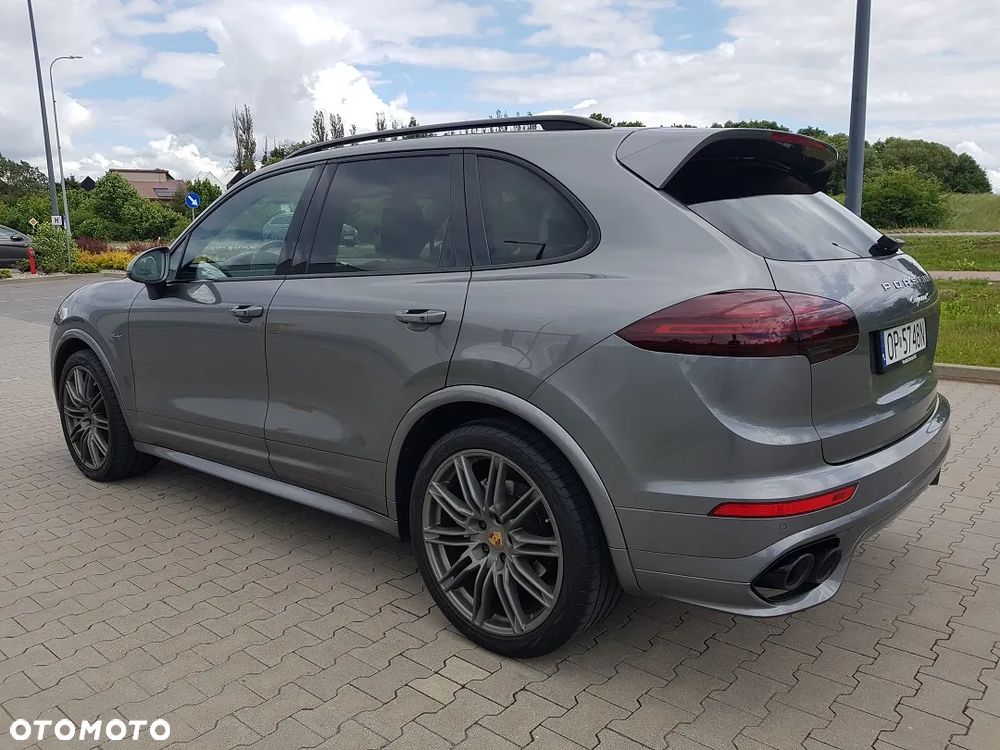 Porsche Cayenne S Diesel - 13