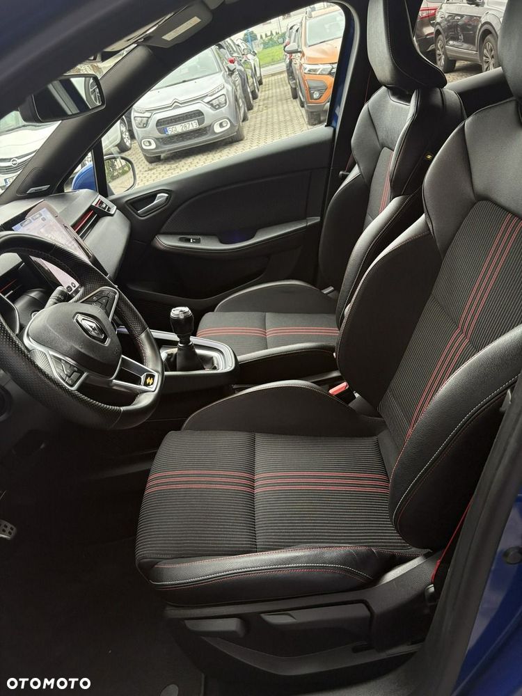 Renault Clio - 18