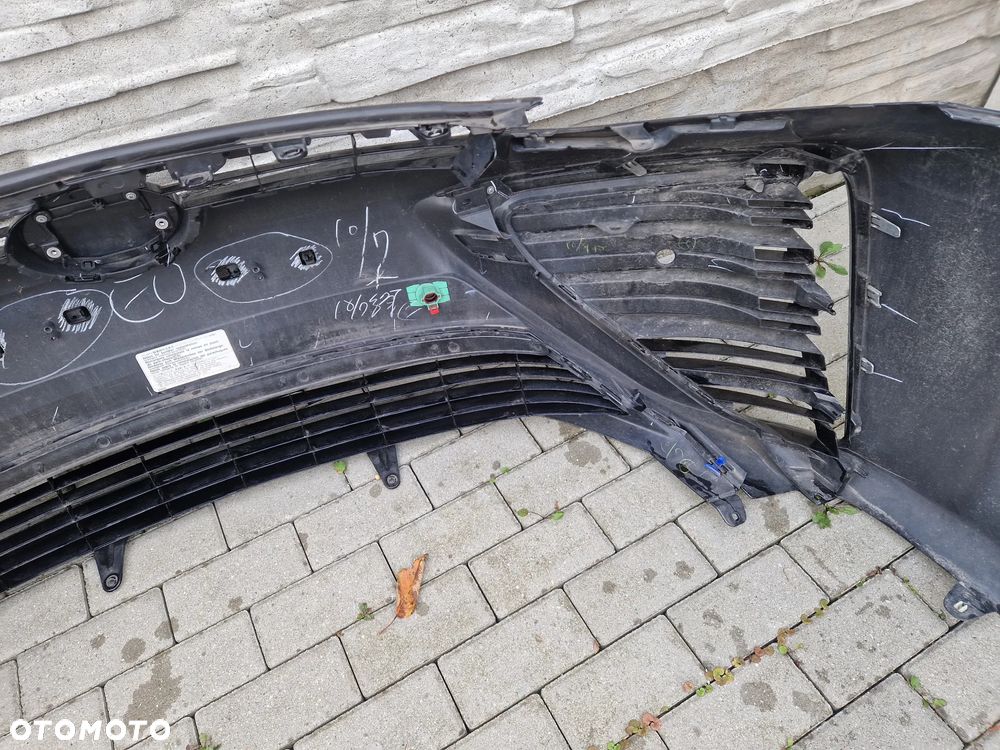 Zderzak Toyota Mirai - 17