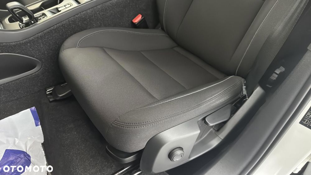 Volvo XC 40 T3 Momentum Pro - 13