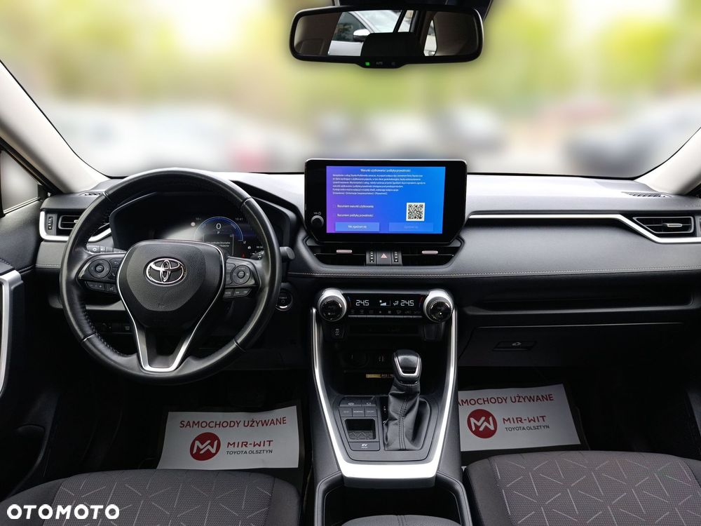 Toyota RAV4 - 11