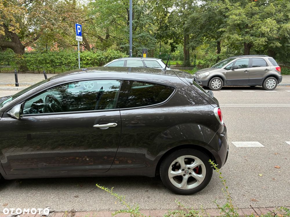 Alfa Romeo Mito 1.4 Distinctive EU6 - 4
