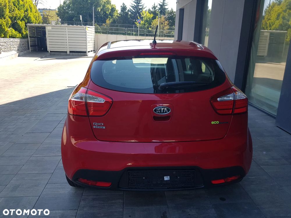 Kia Rio 1.4 ISG Dream Team Edition - 10