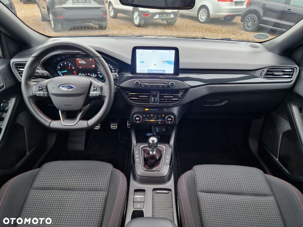 Ford Focus - 7