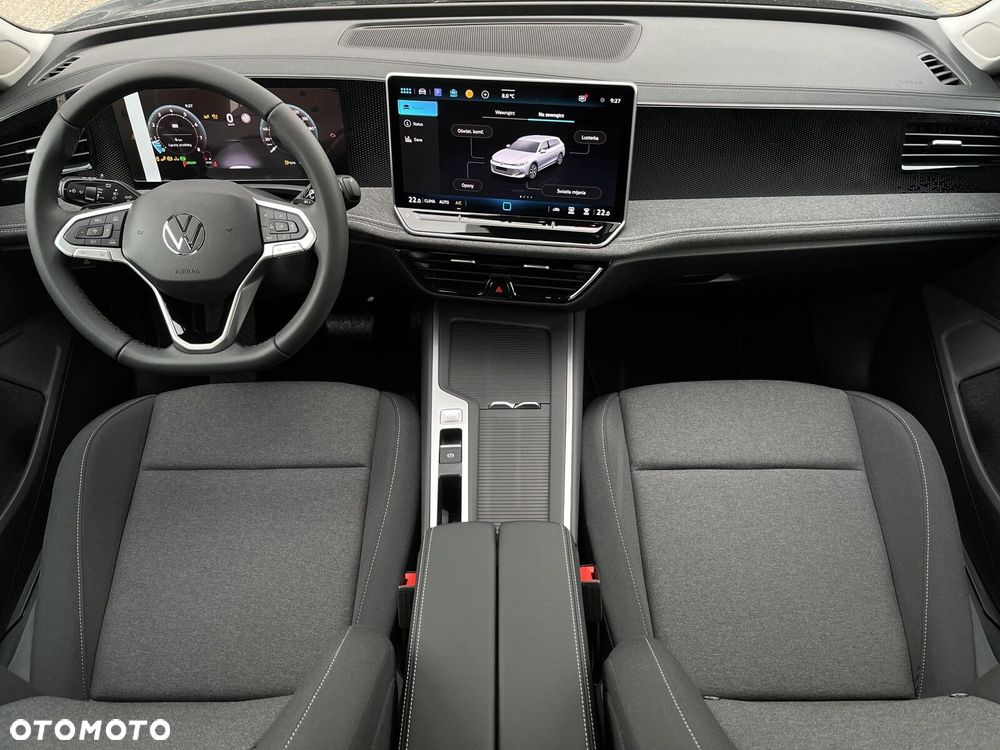 Volkswagen Passat - 12