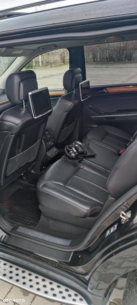 Mercedes-Benz GL 350 CDI - 11