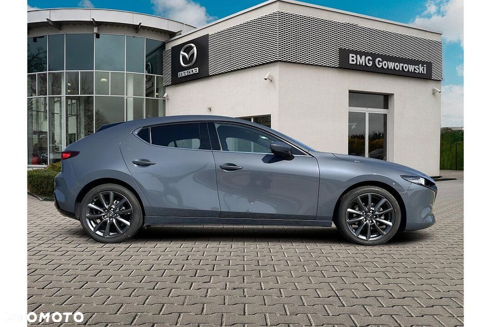 Mazda 3 - 4