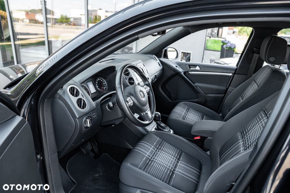 Volkswagen Tiguan 2.0 TDI SCR 4MOTION BlueMotion Technology DSG Lounge Sport & Style - 19