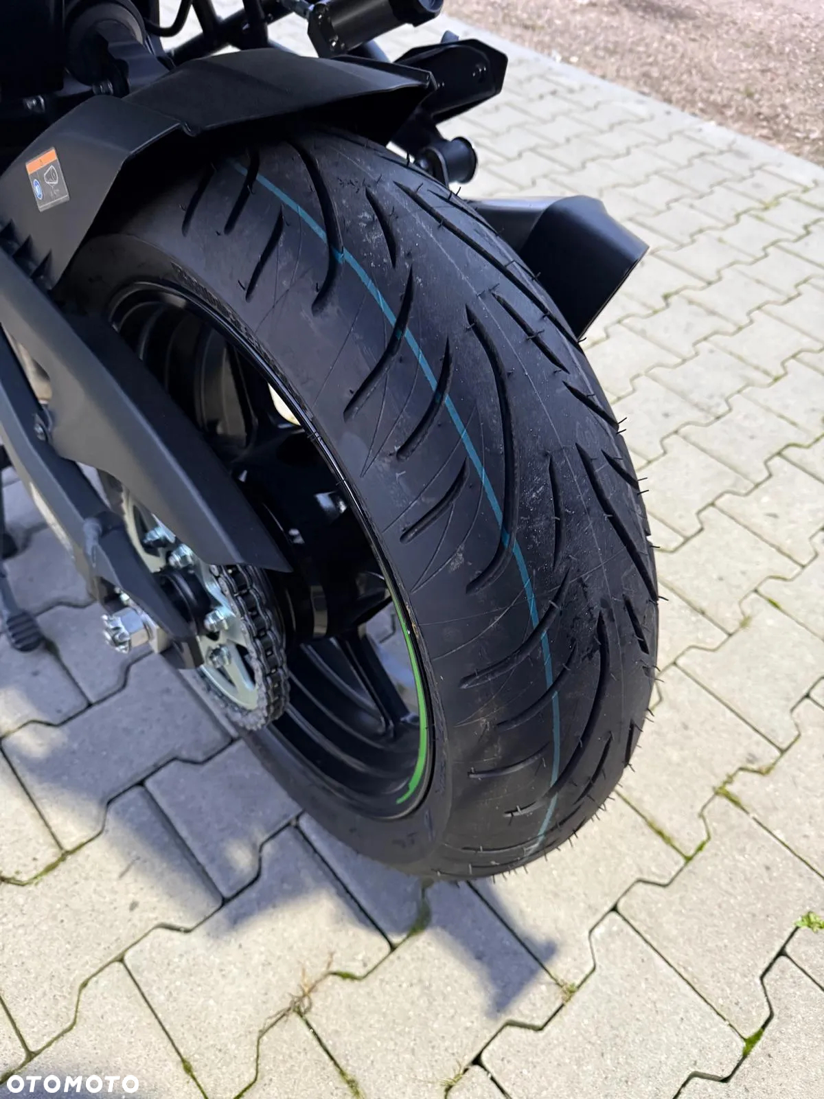 Kawasaki Versys 1000 - 15