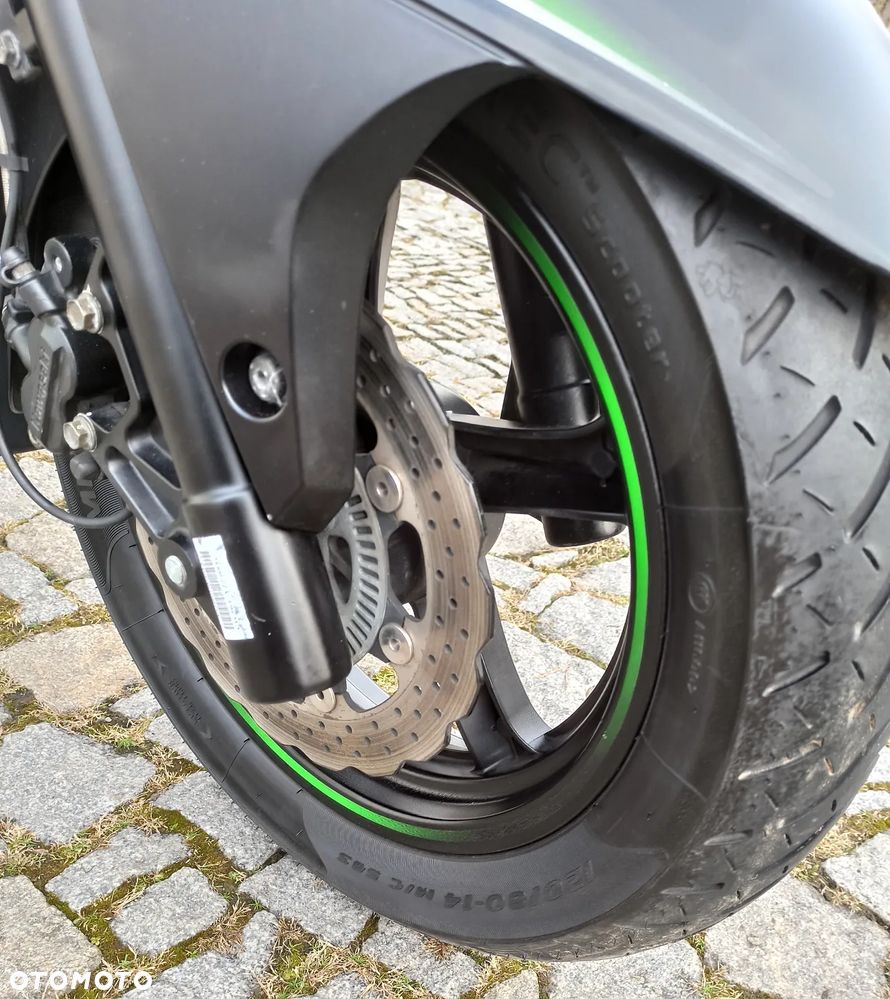 Kawasaki Inny - 10