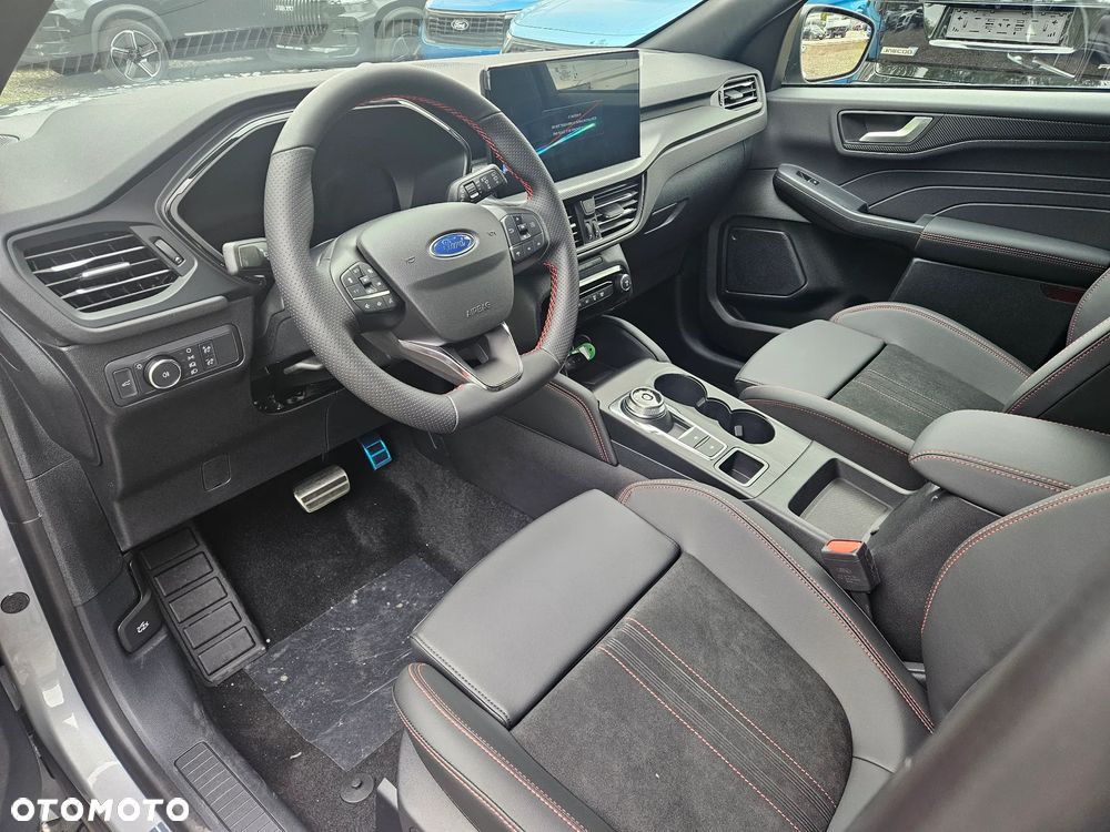 Ford Kuga - 14