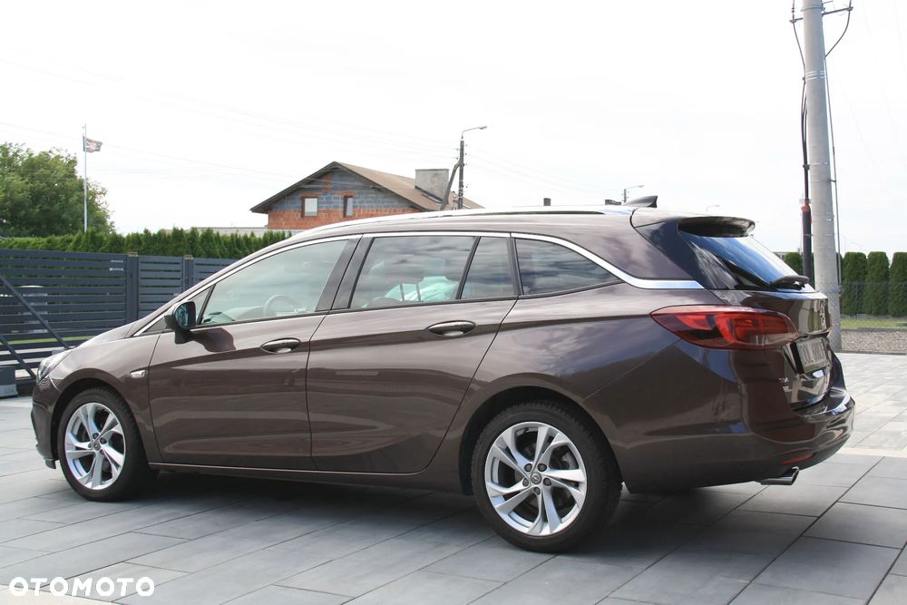 Opel Astra - 10
