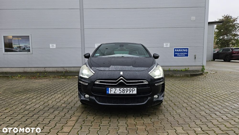 Citroën DS5 e-HDi 110 EGS6 SoChic - 2