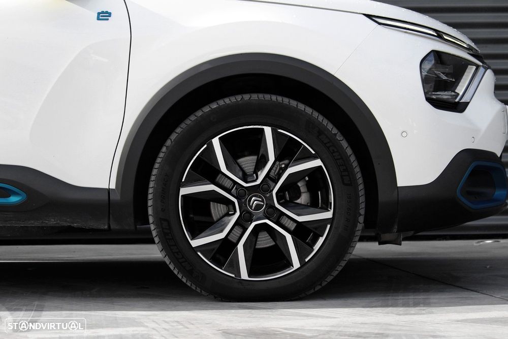 Citroën e-C4 50 kWh Shine - 6