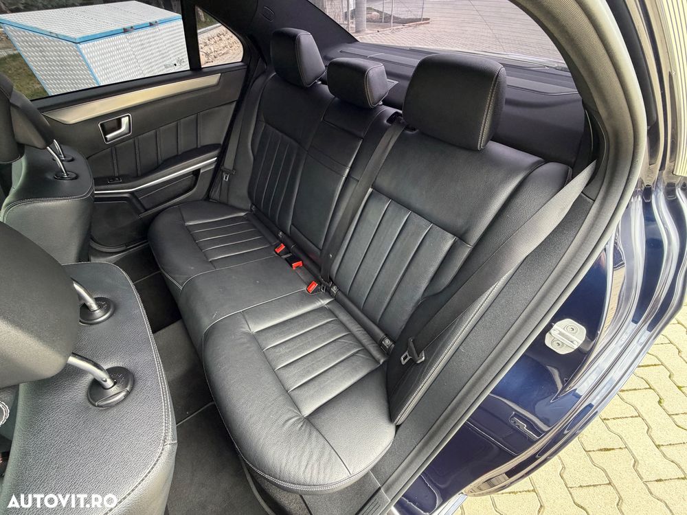 Mercedes-Benz E 200 BlueTEC 7G-TRONIC Edition - 7
