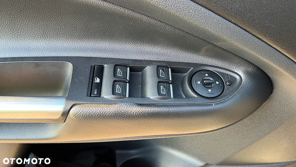 Ford Kuga ver-2-0-tdci-4x4-trend - 17