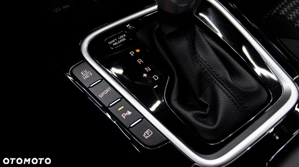 Kia Ceed 1.6 GDI PHEV XL DCT - 22