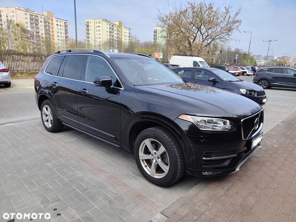 Volvo XC 90 - 8