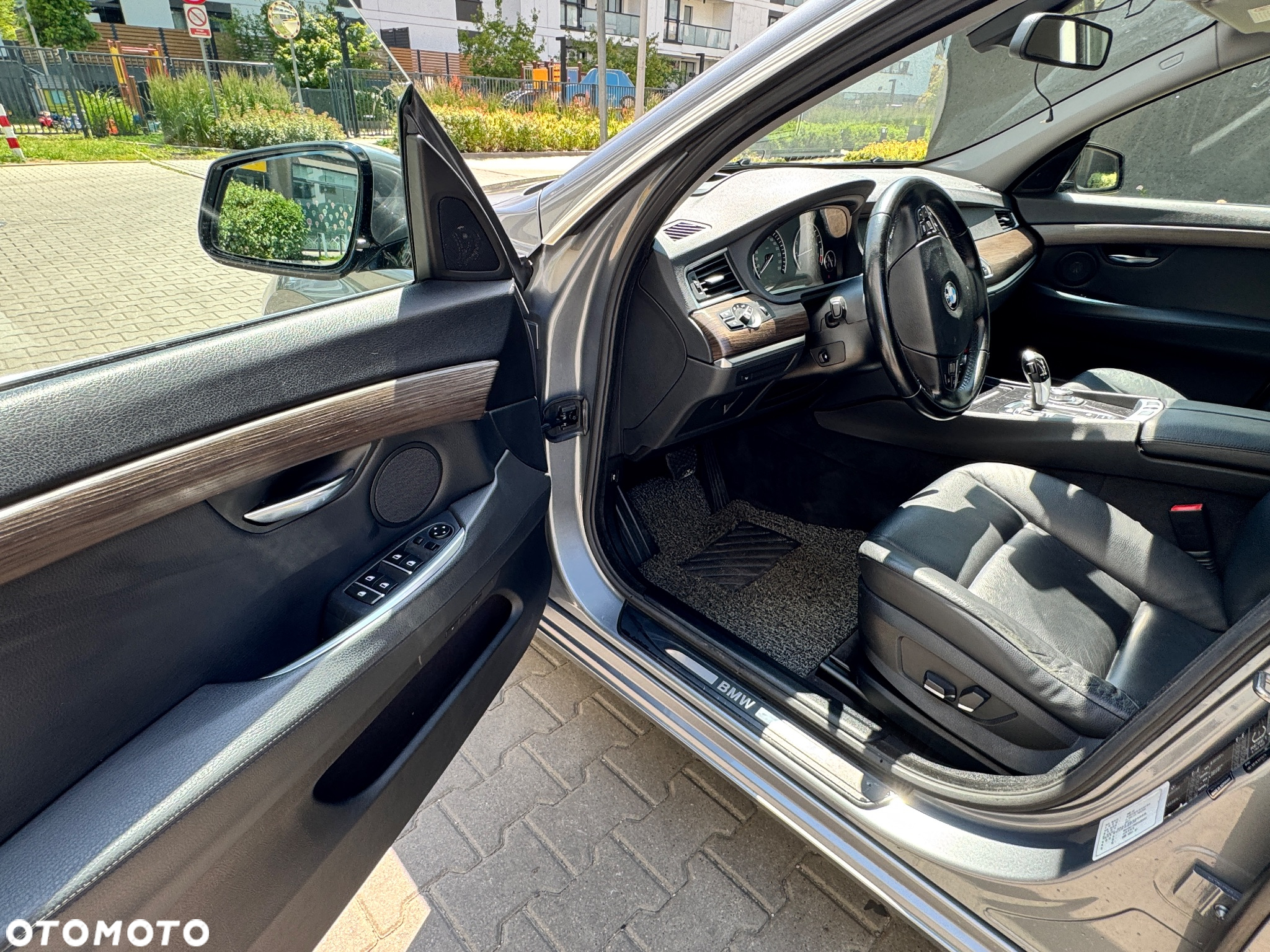 BMW 5GT 535i xDrive Gran Turismo - 14