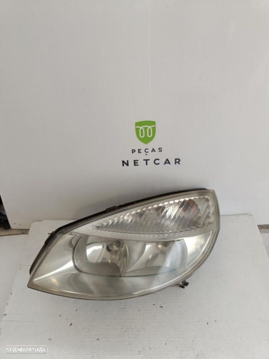 farol óptica esquerdo Renault Scenic 2005 - 2