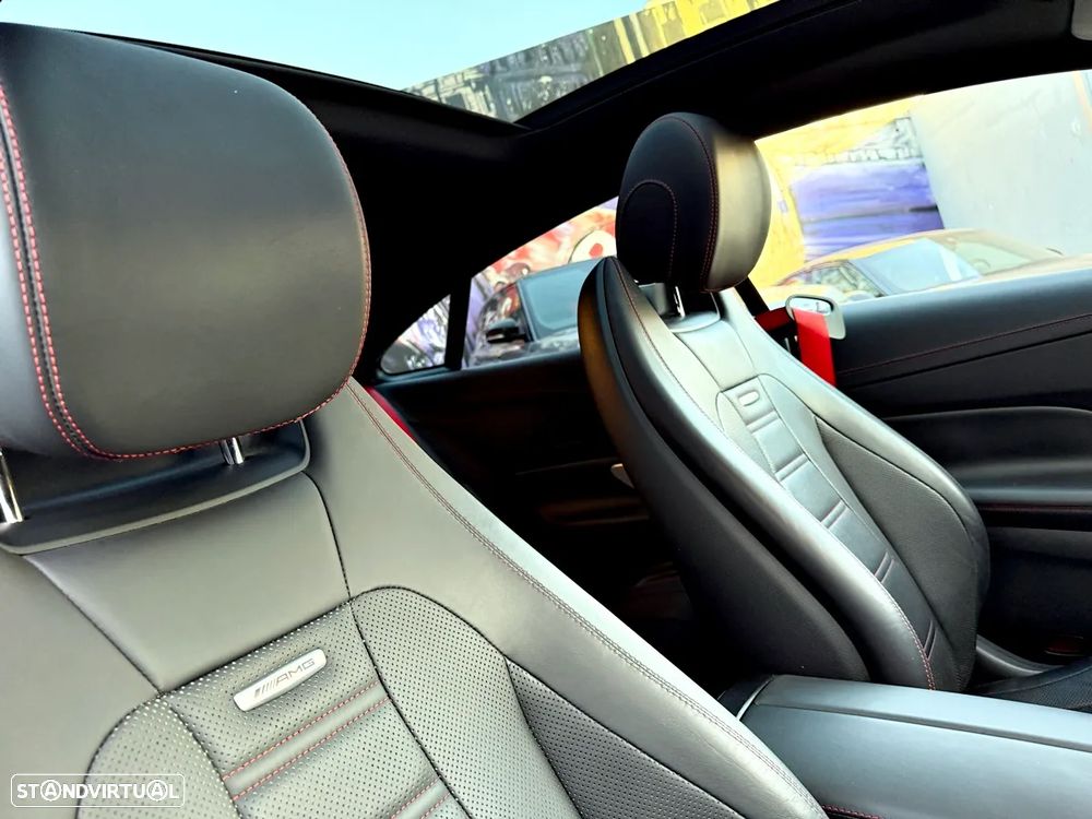 Mercedes-Benz E 53 AMG 4-Matic+ - 26