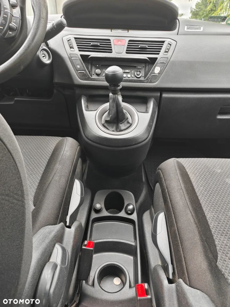 Citroën C4 Picasso 1.8 16V Confort - 5