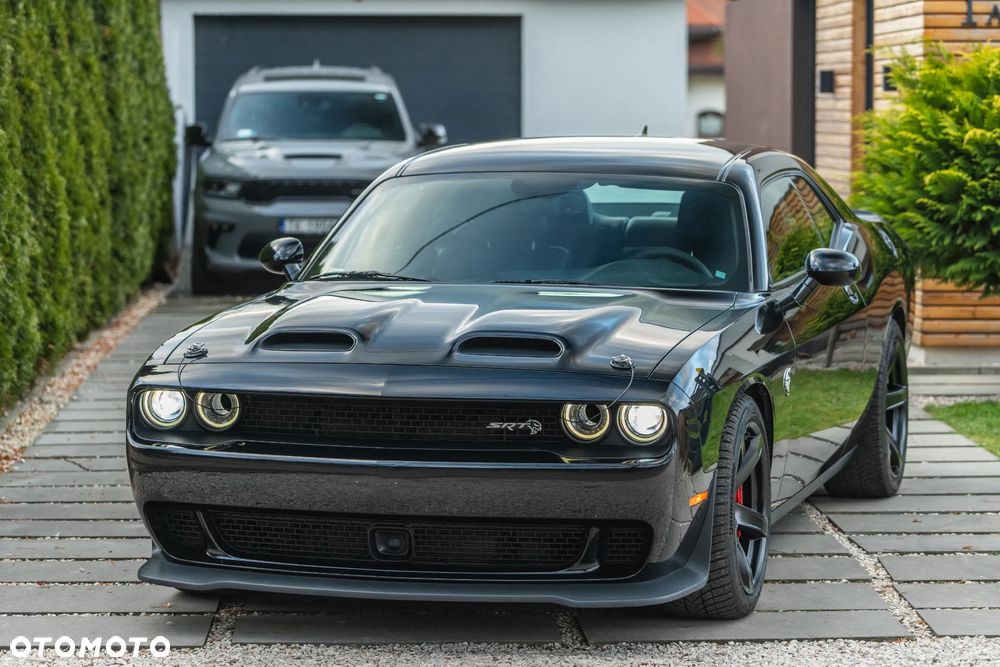 Dodge Challenger 6.2 Hellcat - 1