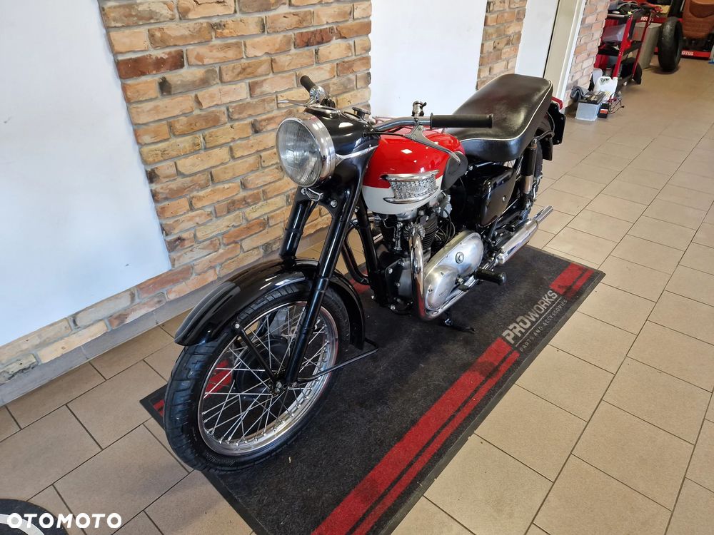 Triumph Speed Twin - 6