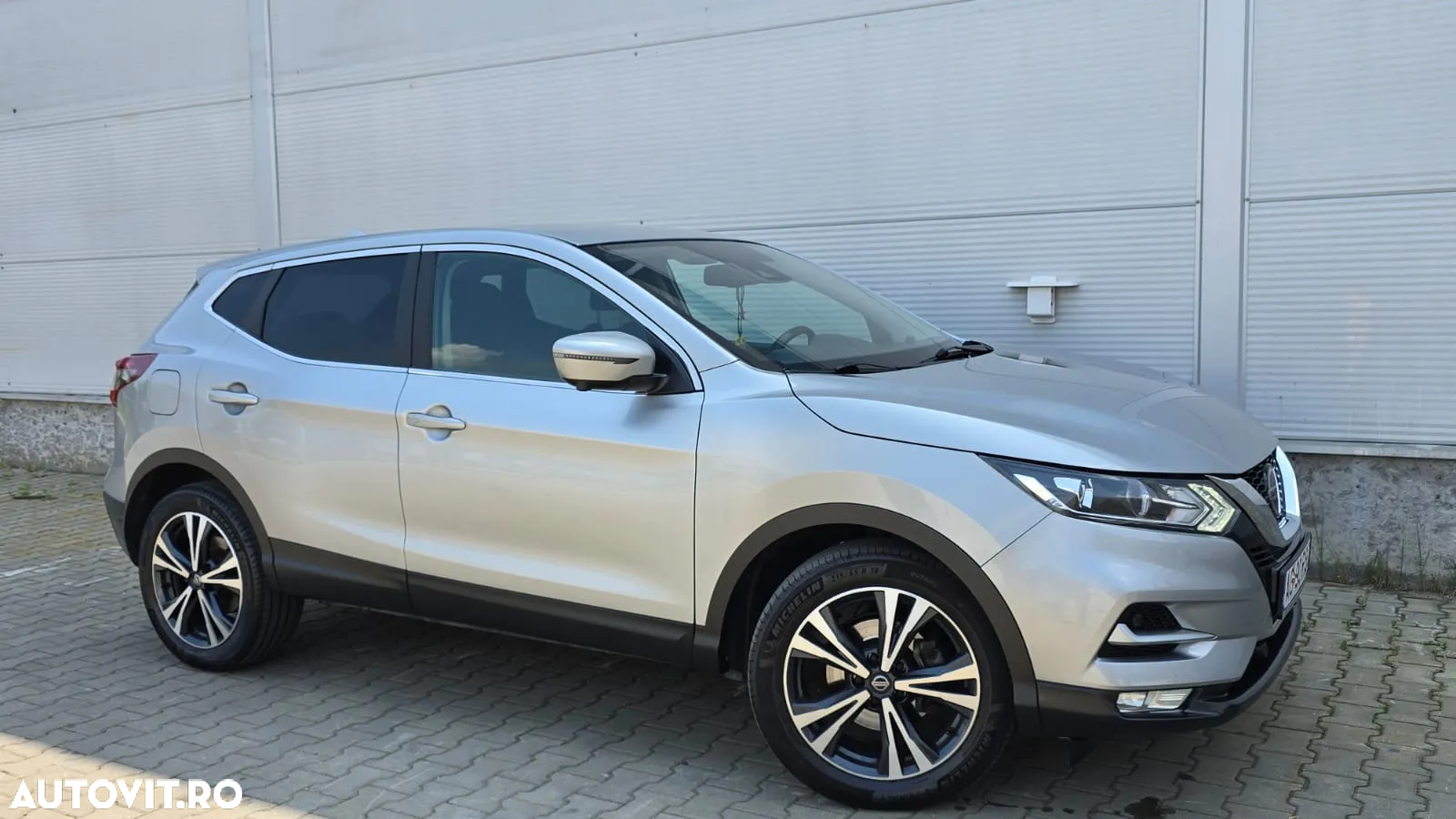 Nissan Qashqai - 4