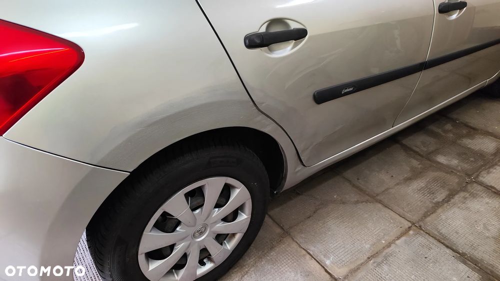 Toyota Auris - 26