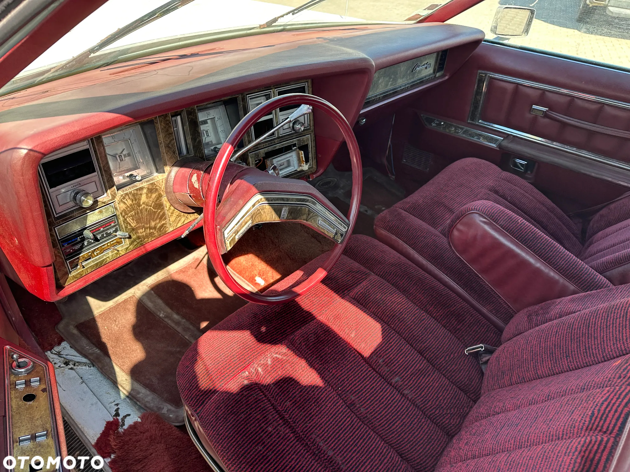 Lincoln Mark VII 5.0 - 12