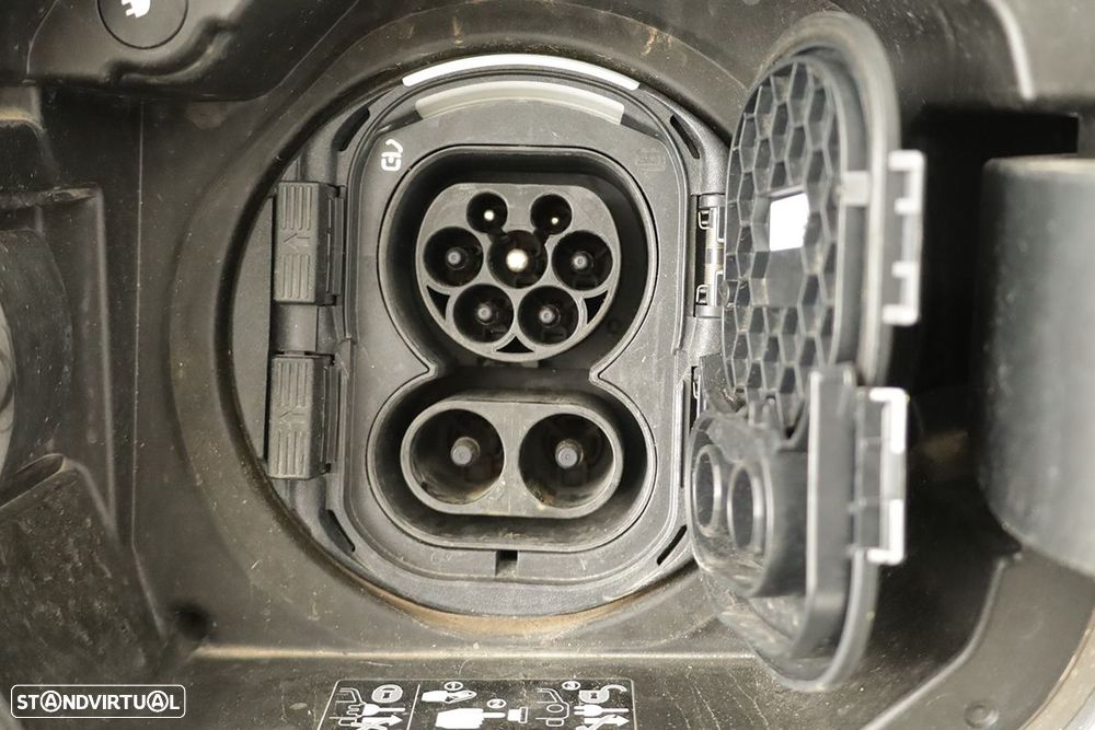 Mercedes-Benz EQA 250+ AMG Line - 7