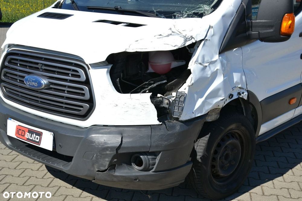 Ford Transit - 9