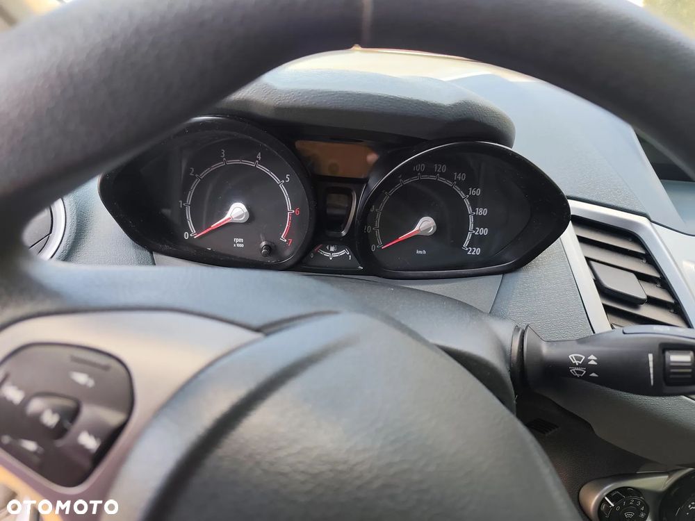 Ford Fiesta - 6