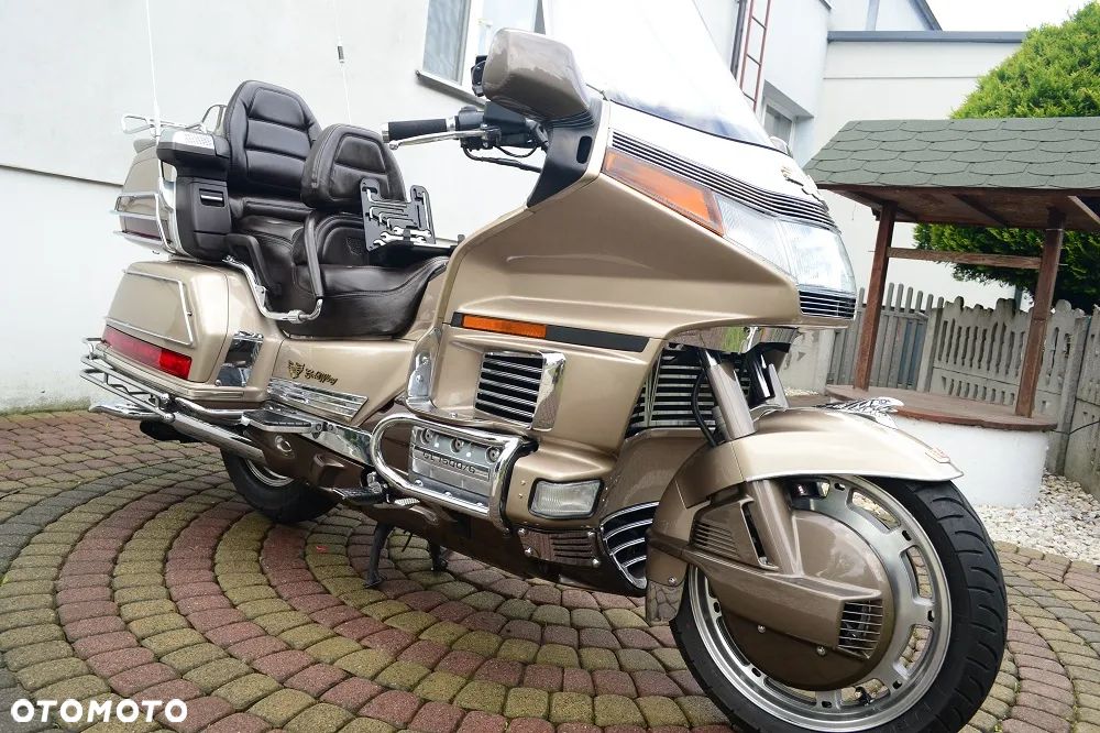 Honda GL - 26
