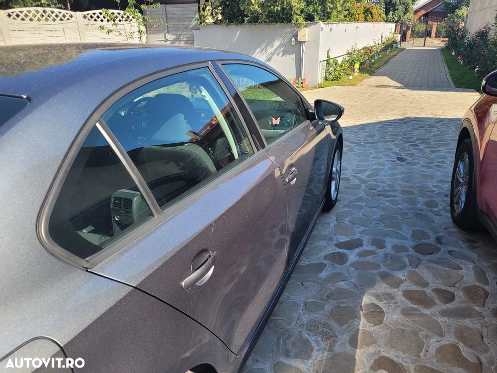 Volkswagen Jetta 1.2 TSI BlueMotion Technology - 8