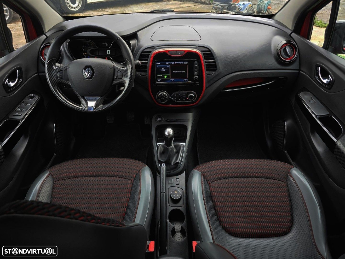 Renault Captur 1.5 dCi Helly Hansen - 8
