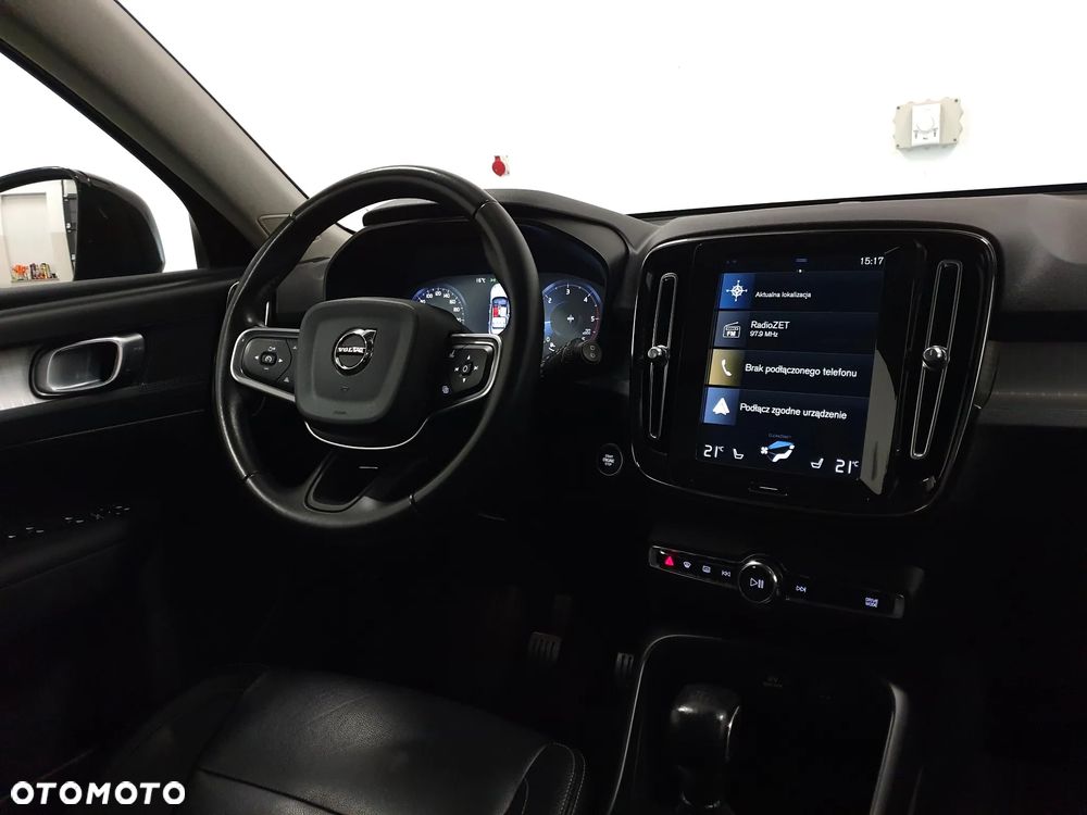 Volvo XC 40 D3 R-Design - 2