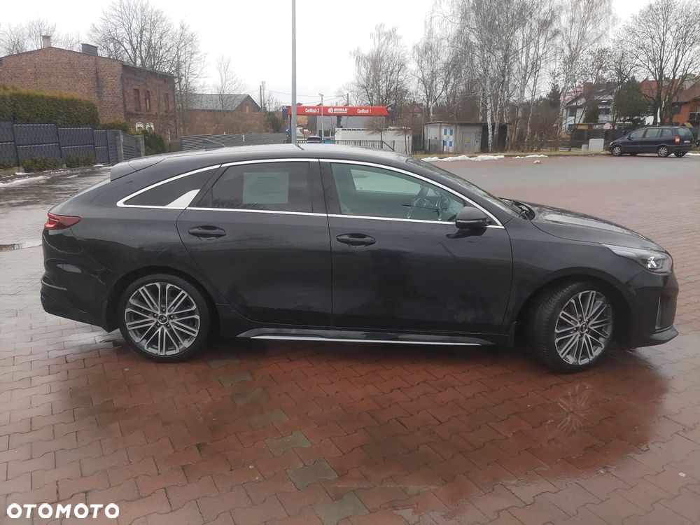Kia ProCeed - 4