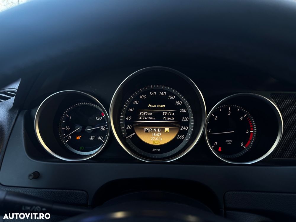 Mercedes-Benz C - 6